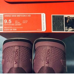 Nike Women’s Metcon Training Shoe